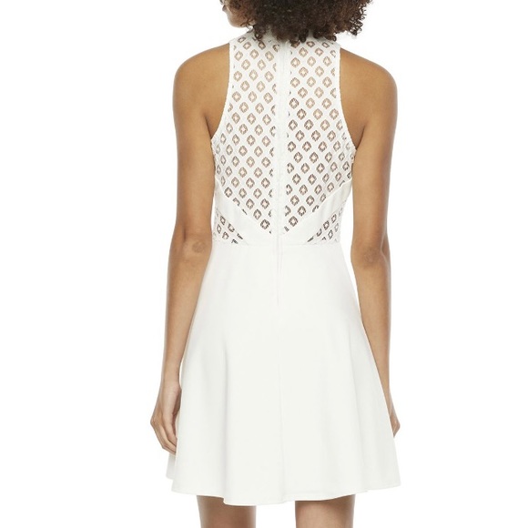 City Triangles White Dress, size 11 - Picture 2 of 5